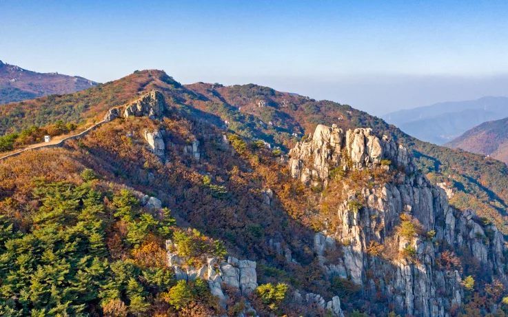 Fall foliage at Geumjeongsan Mountain
