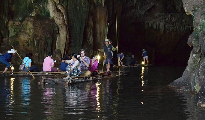 Pai + Lod Cave 2D1N Tour from Chiang Mai
