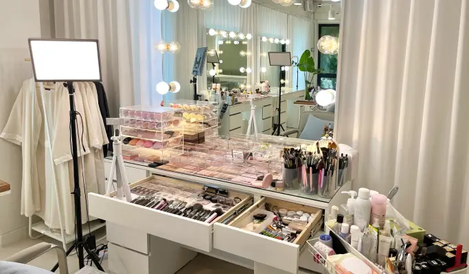 Pastel Mood in Hongdae: Makeup & Hair Styling