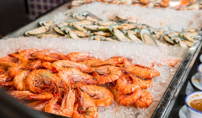 Pattaya Hard Rock Hotel BBQ Dinner Buffet at Starz Diner (+ Foam party option)