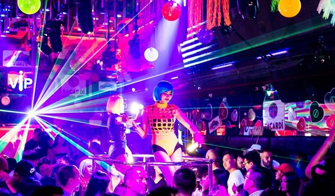 Pattaya Nightlife Tour: Bar Crawl (+ Transfer option) (Join-in/Private)