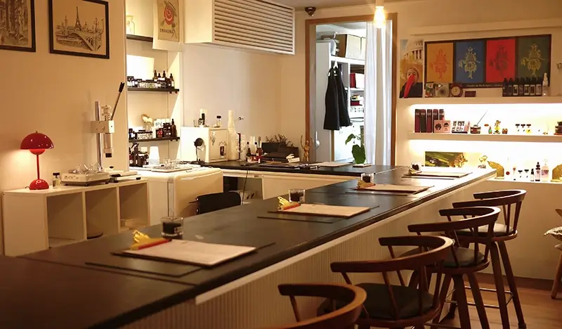 Find Your Personal Scent and Make Your Own Perfume in Gangnam, Seoul (Join-in/ Private) - view 1