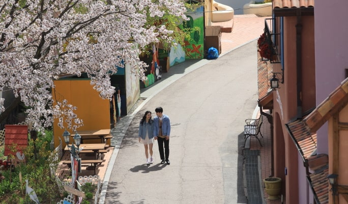 Nami Island + Petite France & Italian Village + Gangchon Rail Bike + Garden of Morning Calm Tour