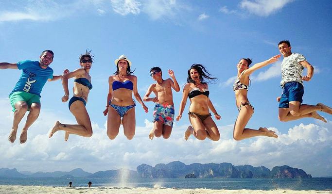 Phi Phi Islands & Krabi 4 Islands Early Bird Tour by Speedboat (+Thai Lunch/Snorkeling) - from Krabi