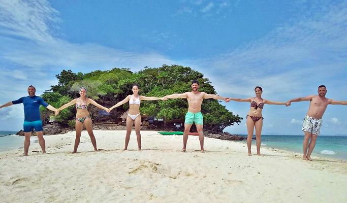 Phi Phi Islands & Krabi 4 Islands Early Bird Tour by Speedboat (+Thai Lunch/Snorkeling) - from Krabi