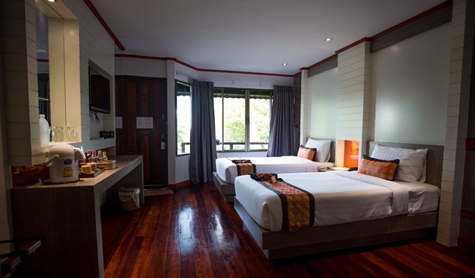 Phi Phi Islands Cruise & Phi Phi Don Resort Stay (2D1N) – from Phuket