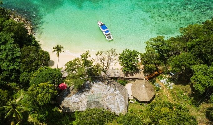Phi Phi Islands 1 Day Sunrise Premium Tour by Speedboat (+Lunch/Snorkeling) - from Phuket