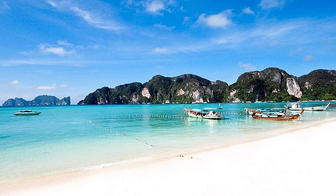 Phi Phi Islands 1 Day Join-in Tour by Long-tail Boat (+Lunch/Snorkeling) - from Koh Phi Phi Don Island