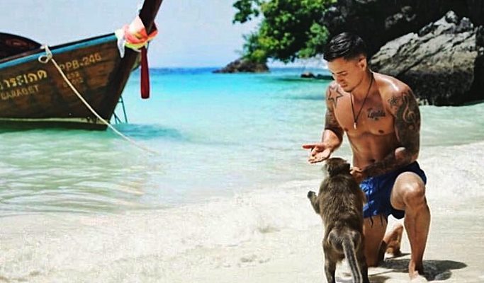 Phi Phi Islands Private Tour (+ Snorkeling) (+ Lunch option) by Long-tail Boat - from Phi Phi Don (Full Day / Half Day)