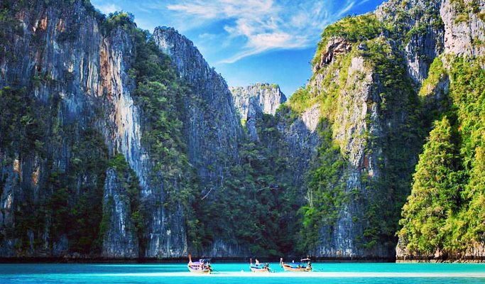 Phi Phi Islands Private Tour (+ Snorkeling) (+ Lunch option) by Long-tail Boat - from Phi Phi Don (Full Day / Half Day)