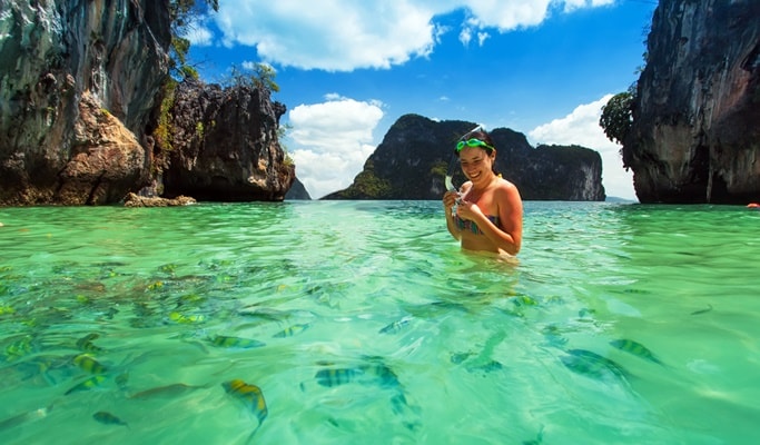 Phi Phi Islands & James Bond Island 2D1N Tour by Speedboat - from Phuket
