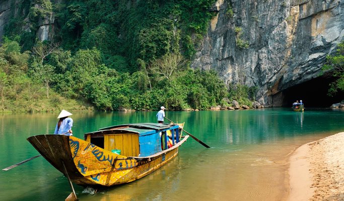 Phong Nha Cave & La Vang Church 1 Day Tour - from Hue City