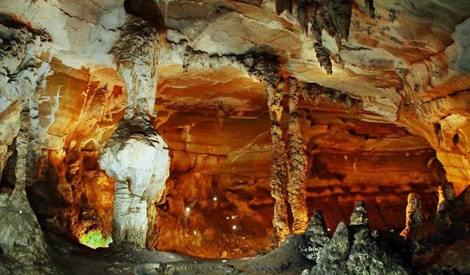 Phong Nha Cave & La Vang Church 1 Day Tour - from Hue City