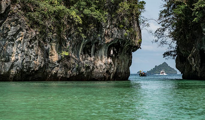 Phuket 3 Island 1 Day Kayak Tour by Big Boat (+Lunch)  (+ Hotel Transfer)