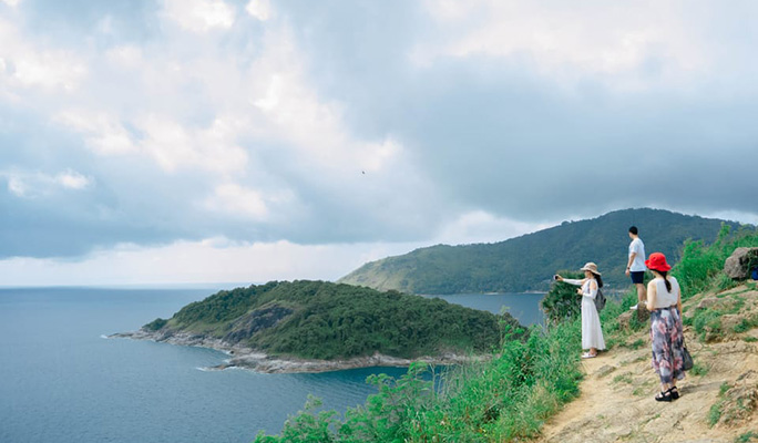 Phuket Customized Private City Sightseeing 1 Day Tour - From Khao Lak