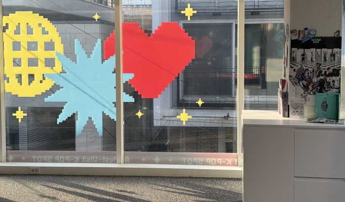 Pocaspot: K-pop Photo Card Store in Hongdae & Myeongdong