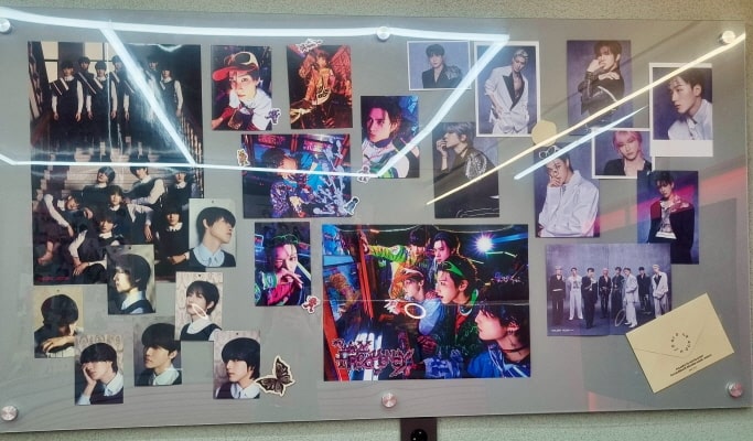 Pocaspot: K-pop Photo Card Store in Hongdae & Myeongdong