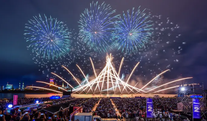 浦項天空步道＆國際煙火節過夜之旅 - 首爾到釜山（5月31日）