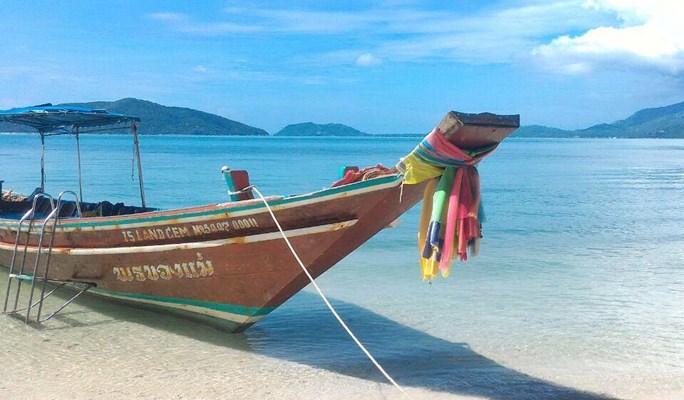 Private Picnic Lunch Tour at Koh Taen / Koh Mudsum by Long-tail Boat (+Snorkeling) - from Koh Samui