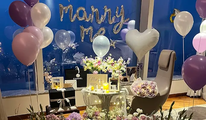 Romantic K-Drama Style Proposal Setup in Seoul