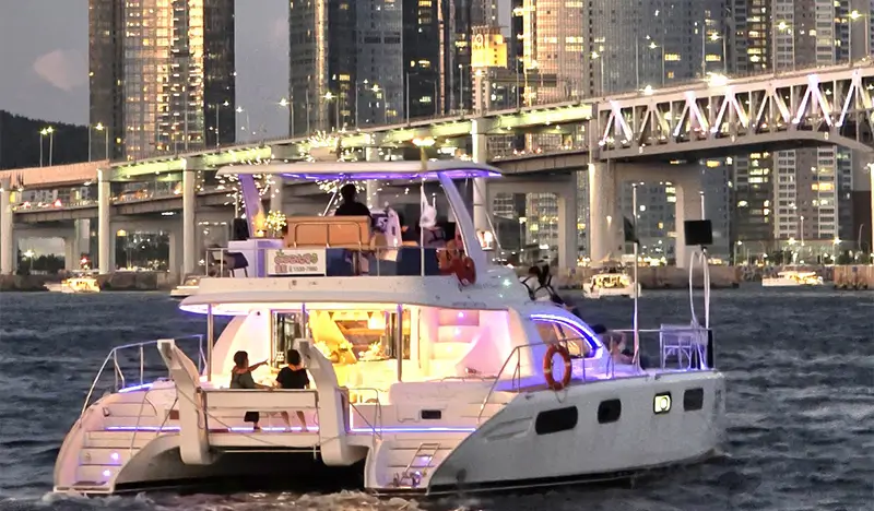 Private Yacht Proposal Package in Busan - view 2