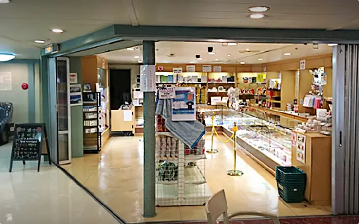 Duty free shop on Pukwan Ferry's Hamayuu ship.