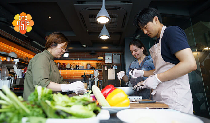 參觀都市型食用油工廠&料理課程