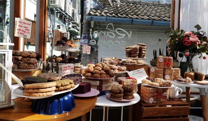 Insadong & Ikseondong Hanok Village Makgeolli & Food Tour