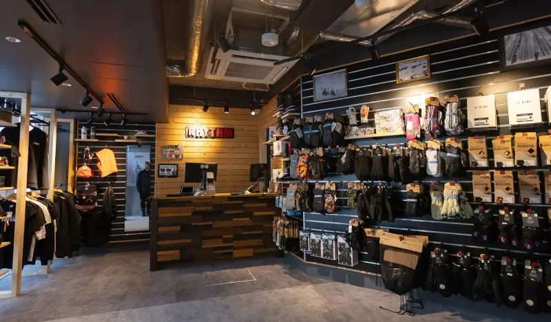 Rhythm Furano Ski/Snowboard Clothing & Equipment Rental - view 1