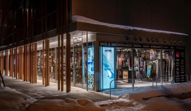 Rhythm Furano Ski/Snowboard Clothing & Equipment Rental