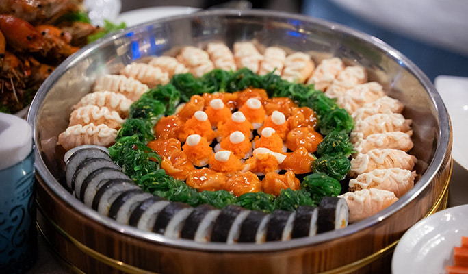 Riverside Carnival Dinner Cruise by Riverside Bangkok Hotel (+ International & Thai Seafood Buffet)