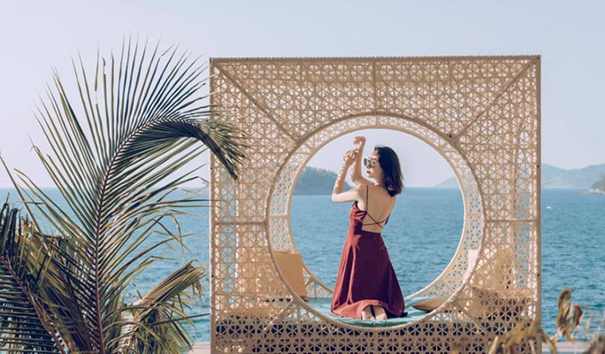 Rock Beach Swing Phuket Discount Ticket