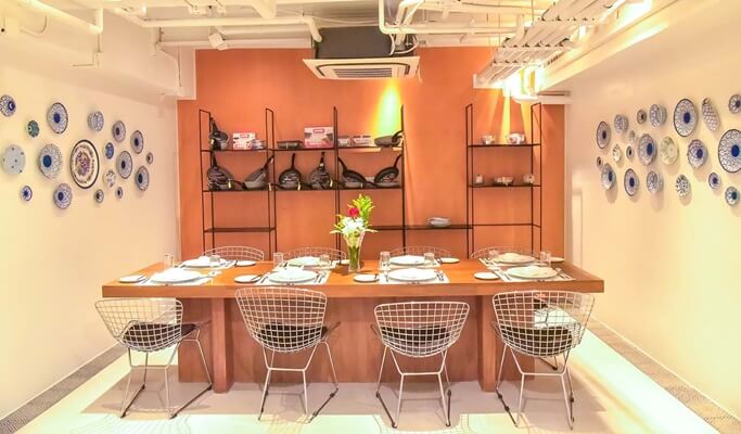 Thai Cooking Class by Roschas Culinary School in Bangkok