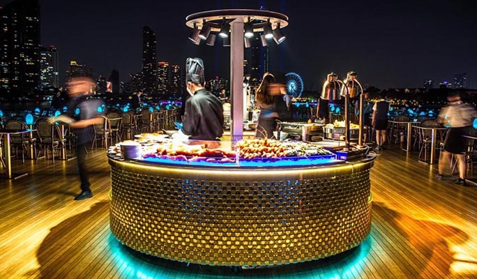 Royal Galaxy Dinner Cruise in Bangkok (+ International/ Thai Buffet)