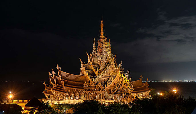 The Sanctuary of Truth Pattaya ↔ Bangkok Private Transfer