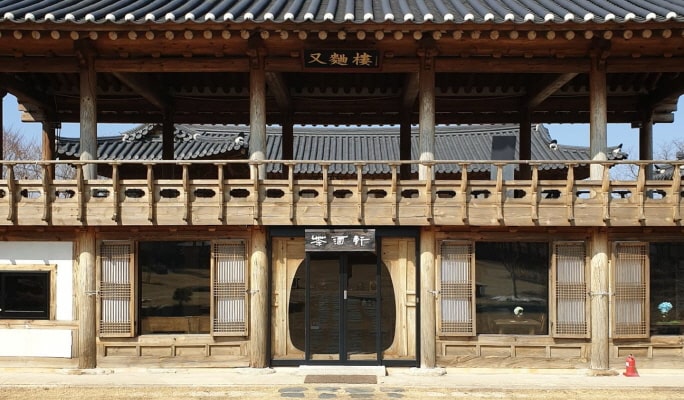 Nami Island & Winter Seasonal Attractions 1 Day Tour - from Seoul (Dec 22~Feb 29)