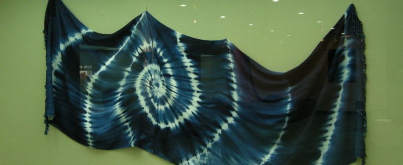 Create Your Own Handkerchief or Scarf with Traditional Natural Dye