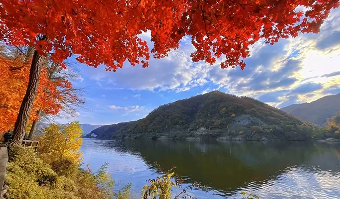 雪嶽山＆南怡島（含Eobi冰谷）１日遊 – 首爾出發（9月16日~2月28日）