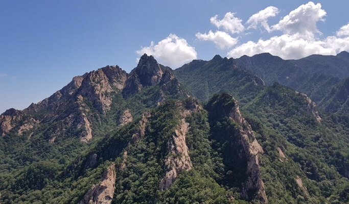 Seoraksan National Park Hiking Tour (Private/Join-in)