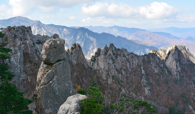 [Gangwon Wonderland] 2D1N Seoraksan Hiking & East Sea Tour