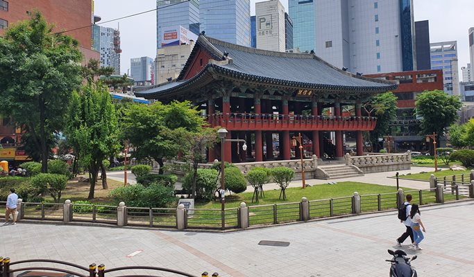 Yellow Double-Decker Seoul City Tour Bus Discount Ticket