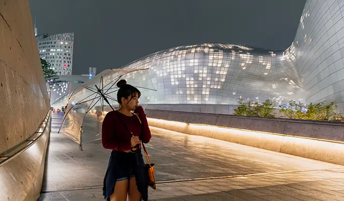 Seoul Travel Snap Photoshoot with a Professional English-speaking Photographer