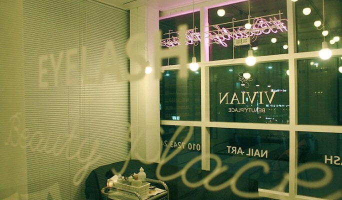 Eyelash Extensions by an English-speaking Beautician in Hongdae (Shop Vivian)