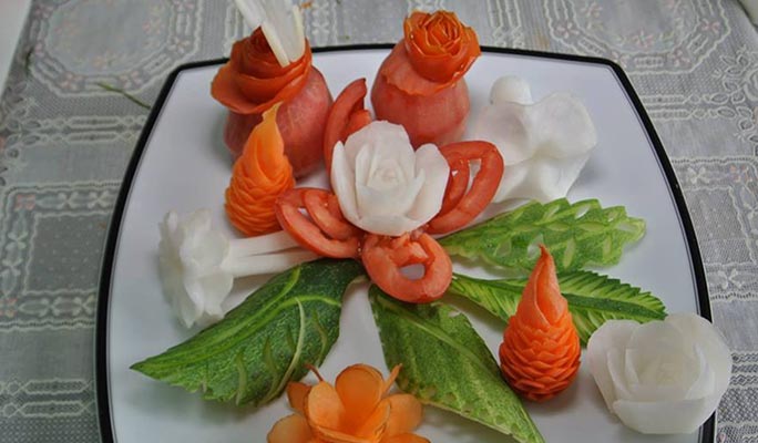 Traditional Thai Fruit and Vegetable Carving Class by Siam Carving Academy in Bangkok