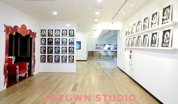 SMTOWN Studio Tour Special Package
