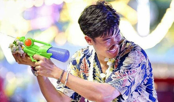 2025 Bangkok Songkran Tuk Tuk Pub Crawl (Apr 13 & 14)