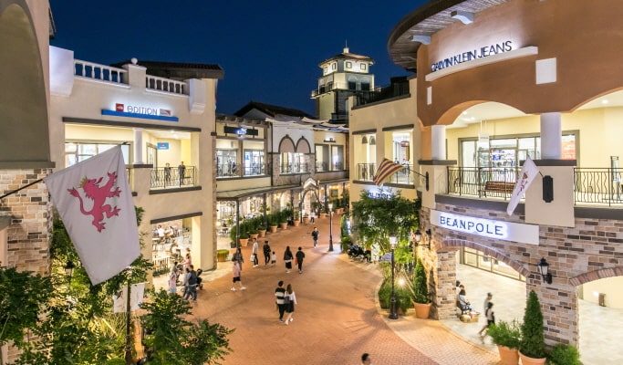Nijimori Studio + Korean Culture Experience Tour (+ Laveniche/ Majang Lake/ Shinsegae Outlet)