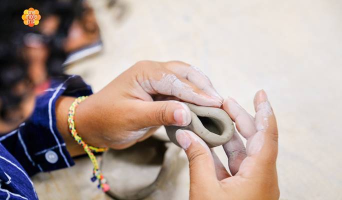 Make Your Own Ceramic Flute / Cup in Seoul