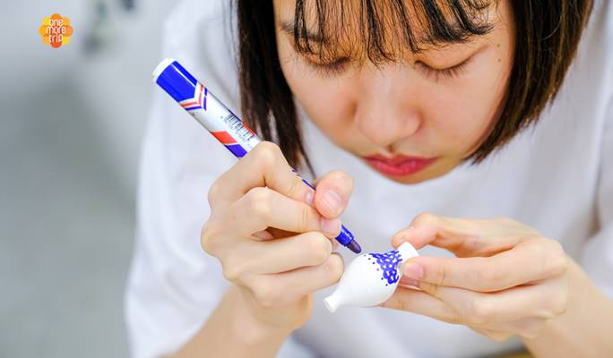 Make Your Own Ceramic Flute / Cup in Seoul