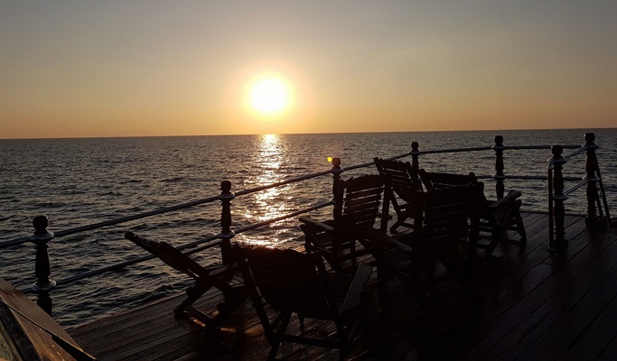 Khao Lak Sunset Tour by Big Boat (+Fishing/Dinner/Transfer)